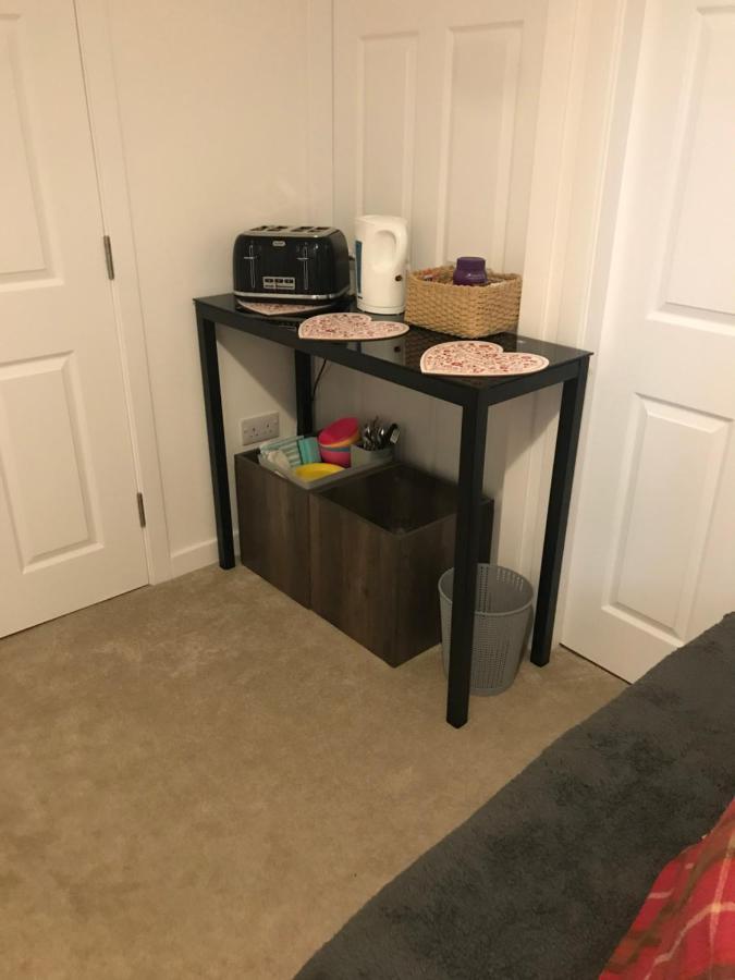 Modern And Bright Home In Quiet And Central Areaインヴァネス エクステリア 写真