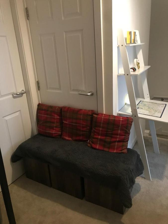 Modern And Bright Home In Quiet And Central Areaインヴァネス エクステリア 写真